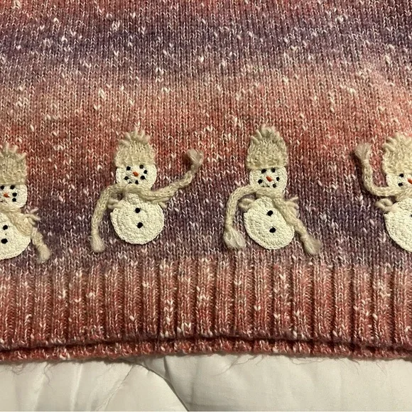 Talbots vintage Winter/Christmas Sweater, size XL, shades of pink and white. - Picture 2 of 12
